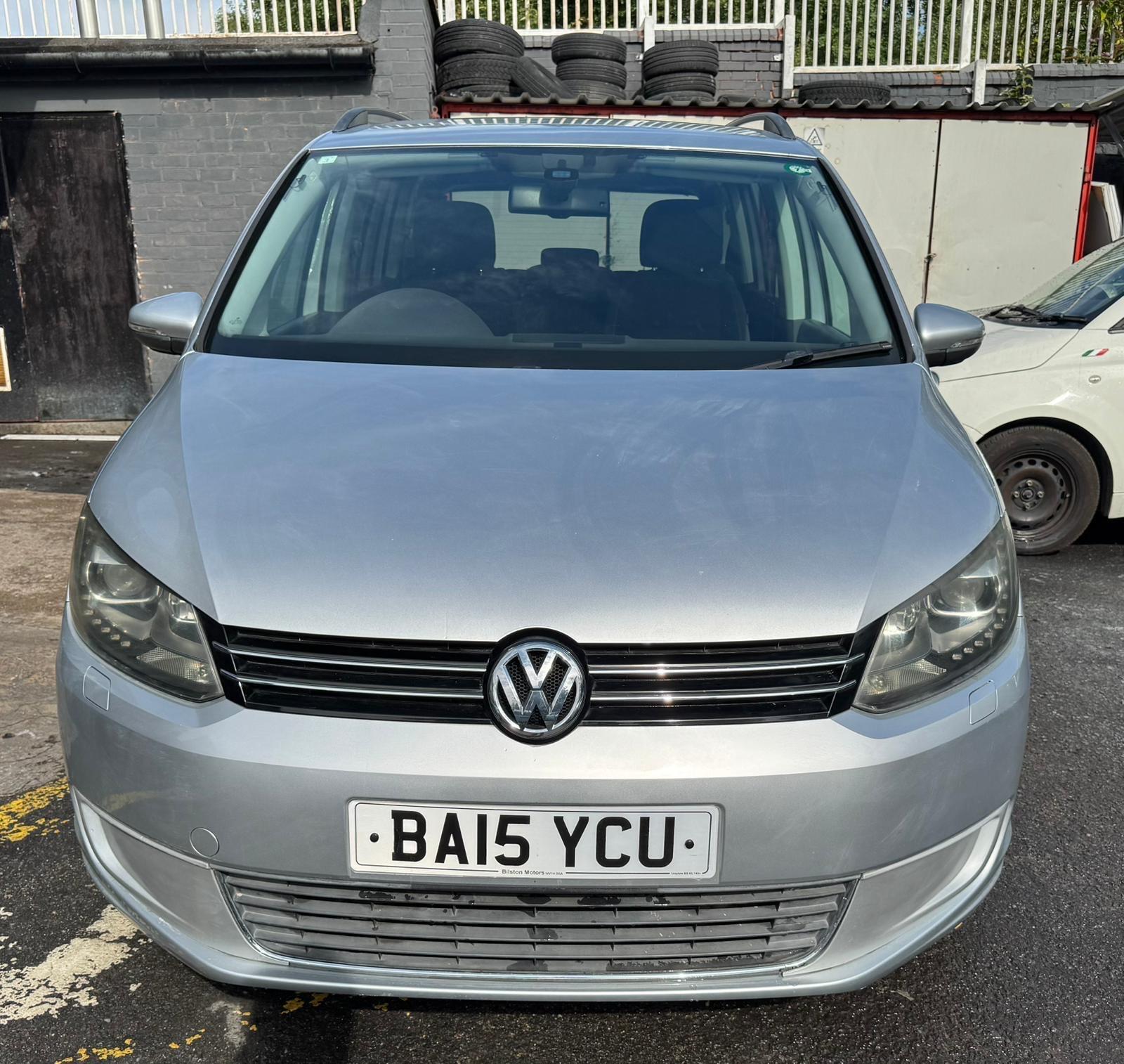 Volkswagen Touran - 1.4 TSI SE DSG Euro 5 5dr Image